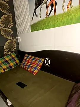 SIZZLER 1100 online show from 25, 9, 2025