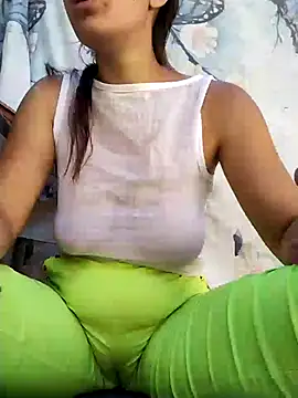 LenaBloomy online show from 23, 9, 2025