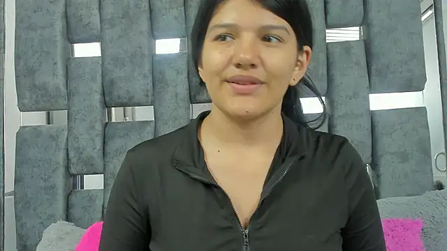 AANGELADIAZZ online show from 17, 1, 2026