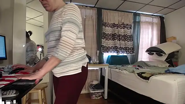 ANALTRAINING4U2 online show from 26, 2, 2025