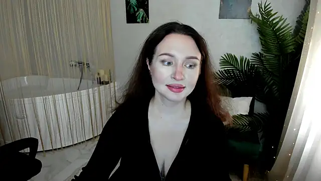 Snapshot of GlassOfLove chatting on 19, 9, 2025 GlassOfLove online show from 19, 9, 2025