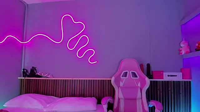 SammyRose  online show from 11, 4, 2026