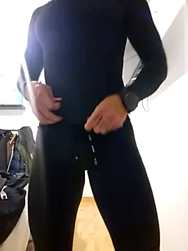 Latinfogoso84 online show from 23, 11, 2025