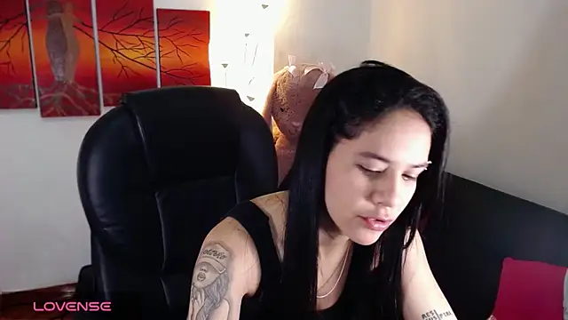 Ashley olivares online show from 25, 9, 2025