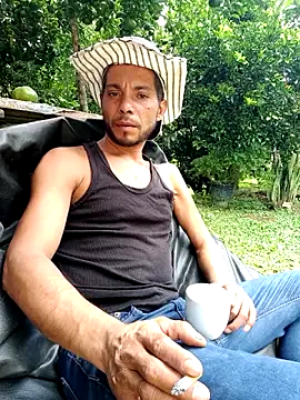 Snapshot of AlphaAlterX chatting on 9, 10, 2025 AlphaAlterX online show from 9, 10, 2025