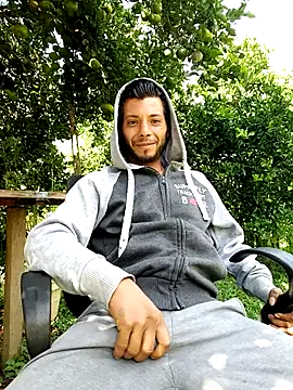 Snapshot of AlphaAlterX chatting on 15, 10, 2025 AlphaAlterX online show from 15, 10, 2025