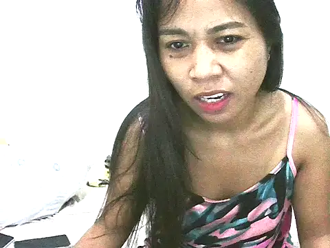 Snapshot of cutielhon chatting on 14, 10, 2025 cutielhon online show from 14, 10, 2025
