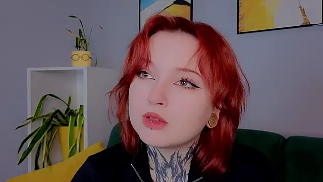 Snapshot of MarnaHarbor chatting on 19, 11, 2025 MarnaHarbor online show from 19, 11, 2025