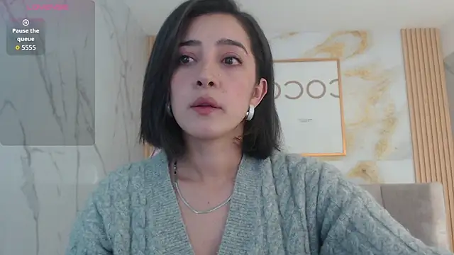 Snapshot of sara_lopez_s chatting on 23, 10, 2025 sara lopez s online show from 23, 10, 2025