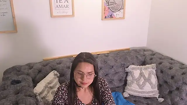 thexoticgirl online show from 12, 9, 2025