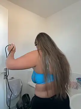 Goldiebaby online show from 20, 11, 2025