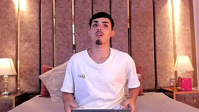 NikoStone  online show from 27, 3, 2026