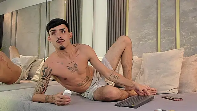 Snapshot of NikoStone_ chatting on 30, 4, 2026 NikoStone online show from 30, 4, 2026