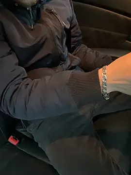 Snapshot of bmwe71 chatting on 12, 2, 2026 bmwe71 online show from 12, 2, 2026