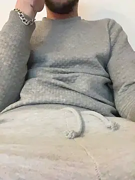 Snapshot of bmwe71 chatting on 25, 2, 2026 bmwe71 online show from 25, 2, 2026