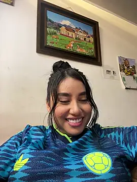 Snapshot of Sophie_Dreamss chatting on 7, 7, 2026 Sophie Dreamss online show from 7, 7, 2026