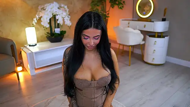 AishaaDevoe online show from 29, 10, 2025