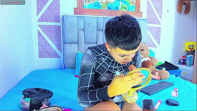 christopher Hot online show from 5, 3, 2026