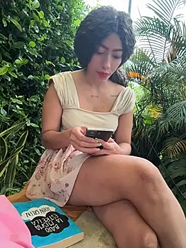 Snapshot of roxyrougee chatting on 1, 7, 2026 roxyrougee online show from 1, 7, 2026