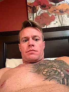 DILFiGuess11 online show from 8, 11, 2025