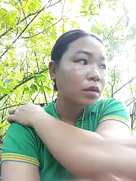 may-squirl online show from 15, 9, 2025