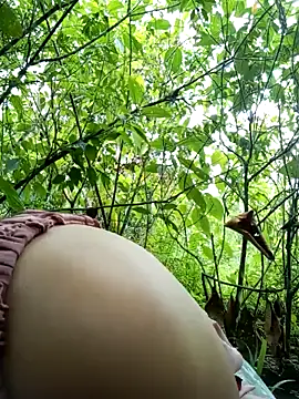 may-squirl online show from 16, 9, 2025