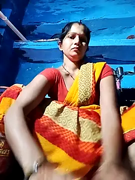 Snapshot of Jooli_xx chatting on 3, 10, 2025 Jooli xx online show from 3, 10, 2025