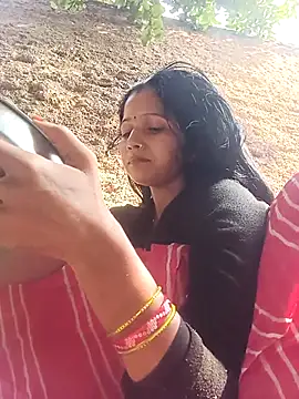 Snapshot of Jooli_xx chatting on 30, 11, 2025 Jooli xx online show from 30, 11, 2025