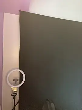 TRILLAHUNG online show from 26, 3, 2026