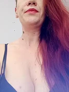 Snapshot of Lillyhana69 chatting on 15, 6, 2026 Lillyhana69 online show from 15, 6, 2026