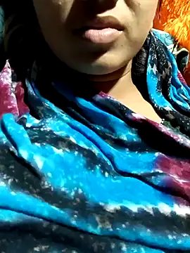 Snapshot of telugu_roja_099 chatting on 2, 11, 2025 telugu roja 099 online show from 2, 11, 2025