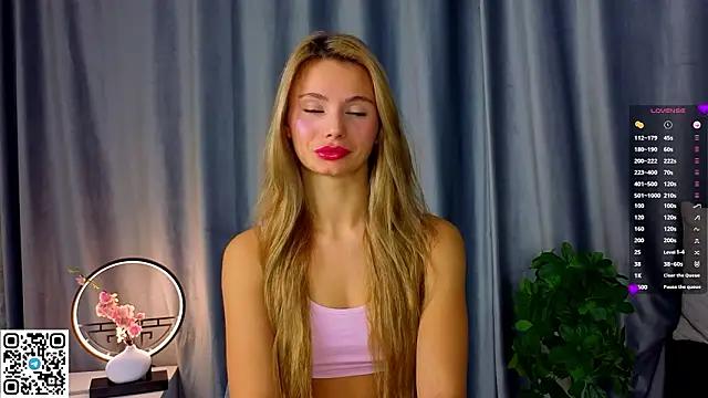 Snapshot of NaughtySeraphine chatting on 7, 2, 2026 NaughtySeraphine online show from 7, 2, 2026