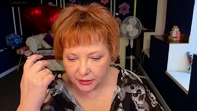 Kira Kenett online show from 29, 5, 2026