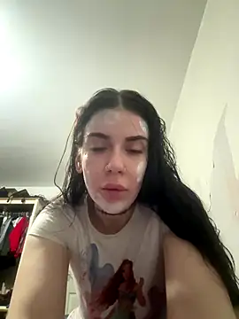 Snapshot of valentinalamont chatting on 10, 11, 2025 valentinalamont online show from 10, 11, 2025