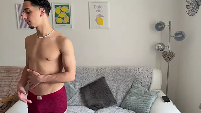 Snapshot of ebonysweetyy chatting on 20, 4, 2026 ebonysweetyy online show from 20, 4, 2026