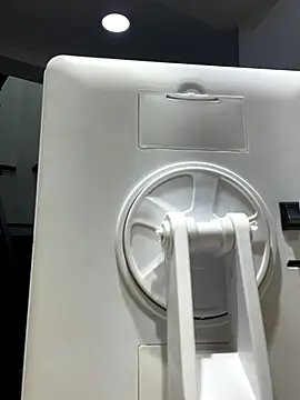 Snapshot of TiffanyyLam chatting on 11, 10, 2025 TiffanyyLam online show from 11, 10, 2025