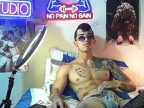 Strongcockfitness online show from 3, 10, 2025