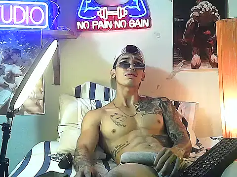 Strongcockfitness online show from 19, 10, 2025