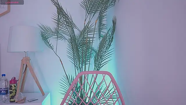 Rebecah 1 online show from 23, 9, 2025