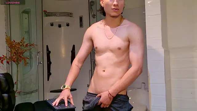 Snapshot of enzo_steel chatting on 16, 1, 2026 enzo steel online show from 16, 1, 2026