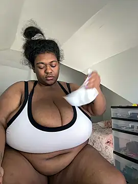 bunbun420247 online show from 13, 1, 2026