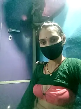 Nishaa ji online show from 4, 10, 2025