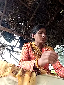 Snapshot of Mansi_ji chatting on 6, 10, 2025 Mansi ji online show from 6, 10, 2025