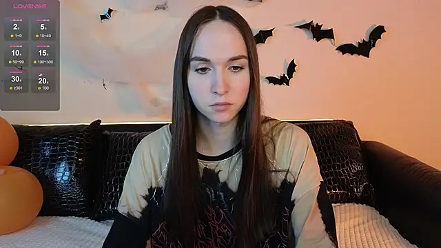 Angeel Kate online show from 1, 11, 2025