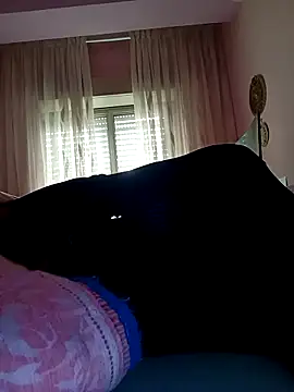 estrogeni online show from 11, 4, 2026