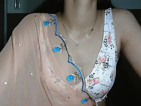 cute seemu online show from 25, 9, 2025