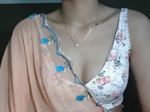 cute seemu online show from 30, 9, 2025