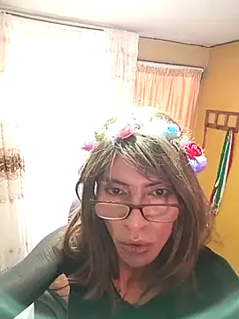 UpcomingCinnamon92 online show from 22, 11, 2025