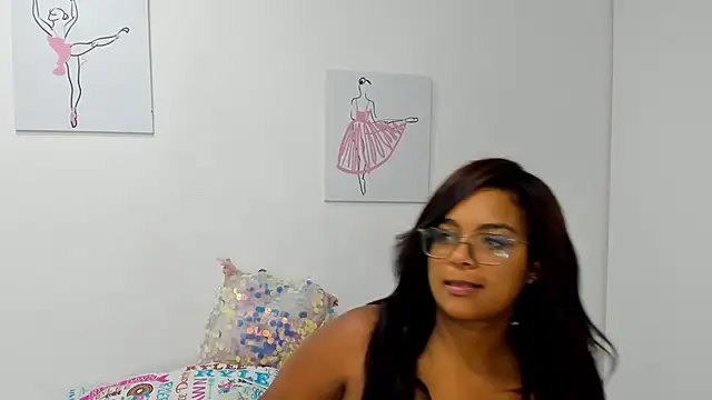 Snapshot of Hill_Brownie chatting on 23, 9, 2025 Hill Brownie online show from 23, 9, 2025