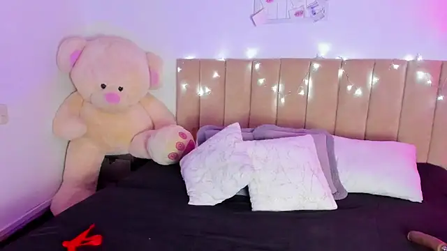 Hill Brownie online show from 15, 1, 2026